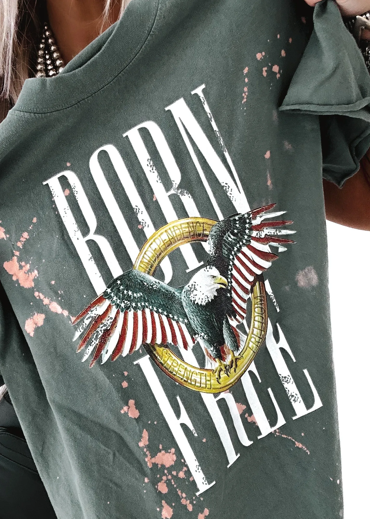 BORN FREE EAGLE BLEACHED OUT SIDE SLIT TEE