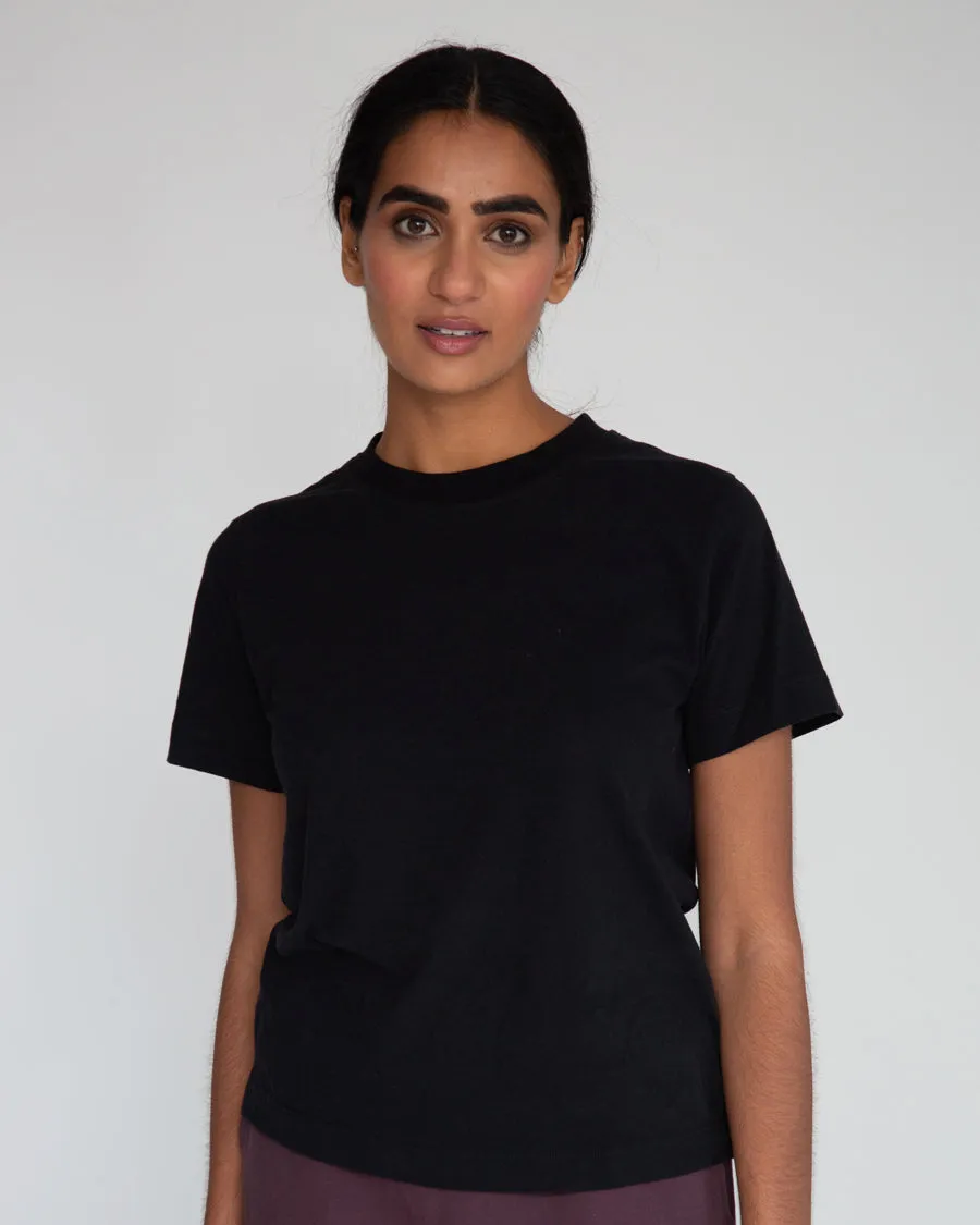 Maliah Organic Cotton Top In Black