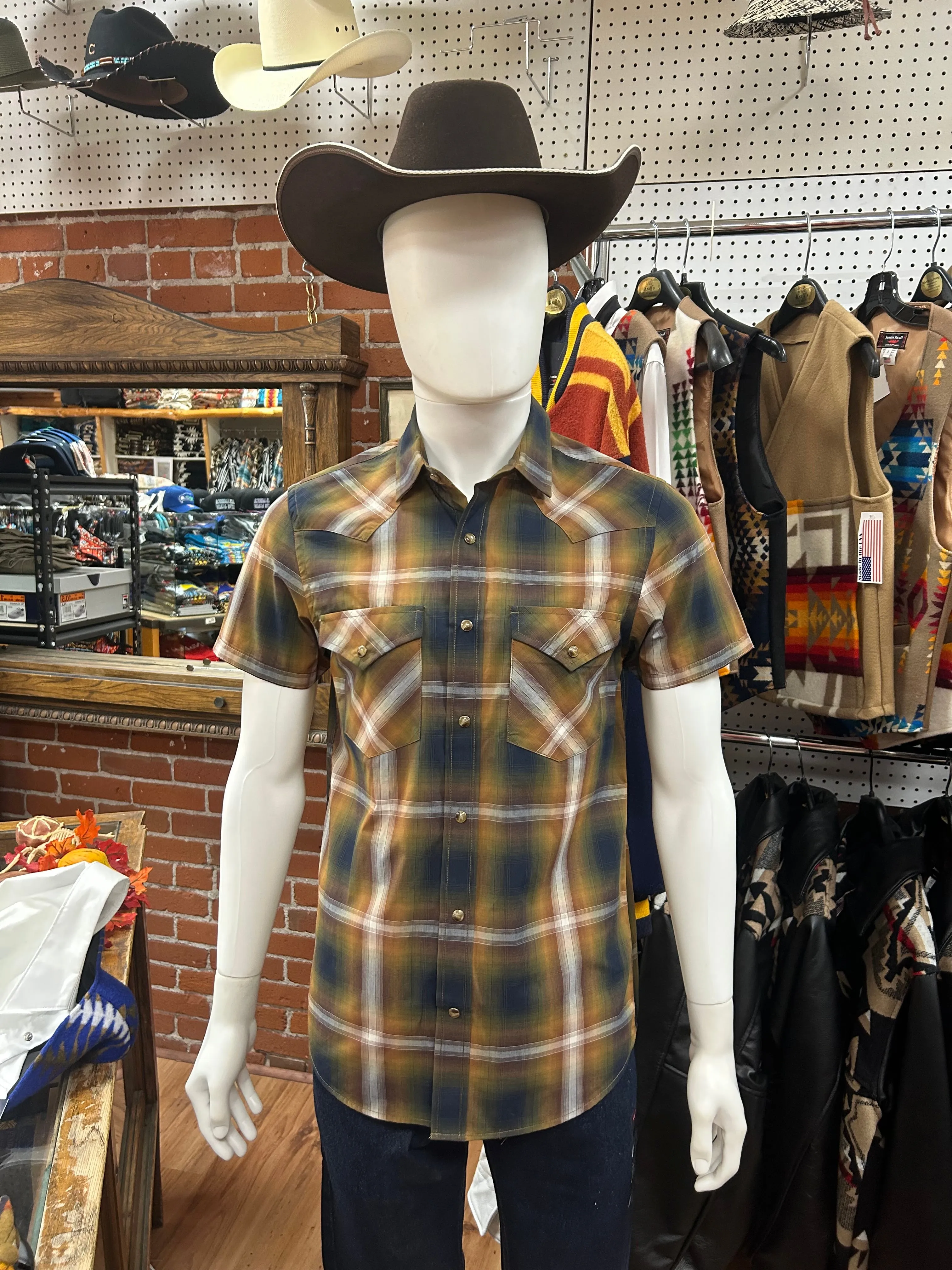 Pendleton® Frontier Short-Sleeve Shirt